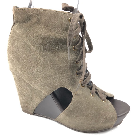 Lucky Brand Shoes - LUCKY BRAND booties 10 gray suede platform wedge